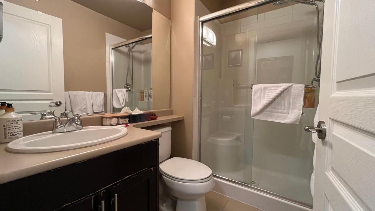 Waterscapes Resort Kelowna 2 Full Bedrooms Suite Vacation Rentals, Short Term Rentals. Exterior foto